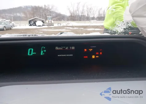 2012 Toyota Prius C Three z USA, uszkodzony, nr VIN JTDKDTB30C1507839